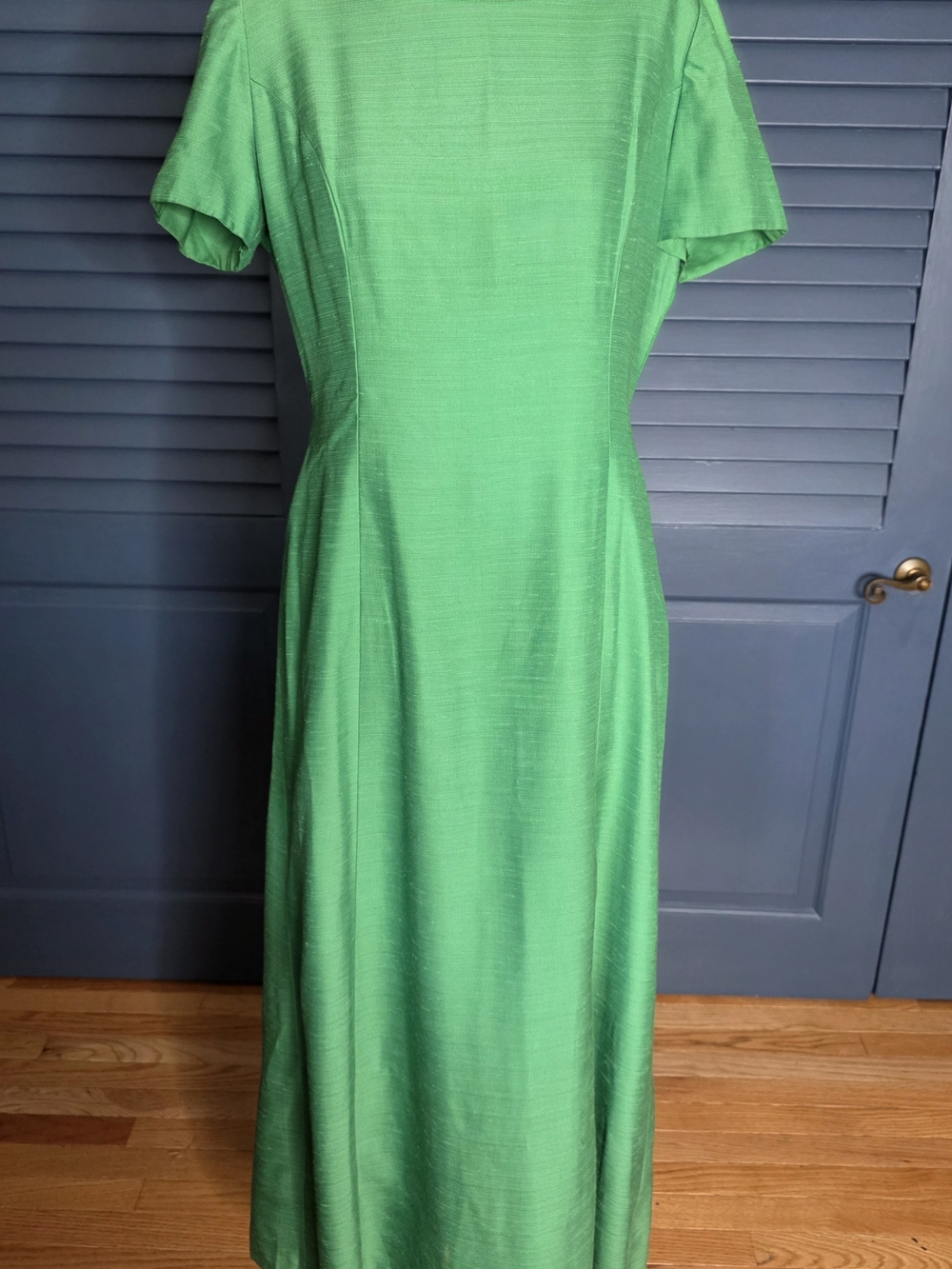 Vintage 1960s Kelly Green Watteau Pleat Maxi Hostess Gown Dress Medium